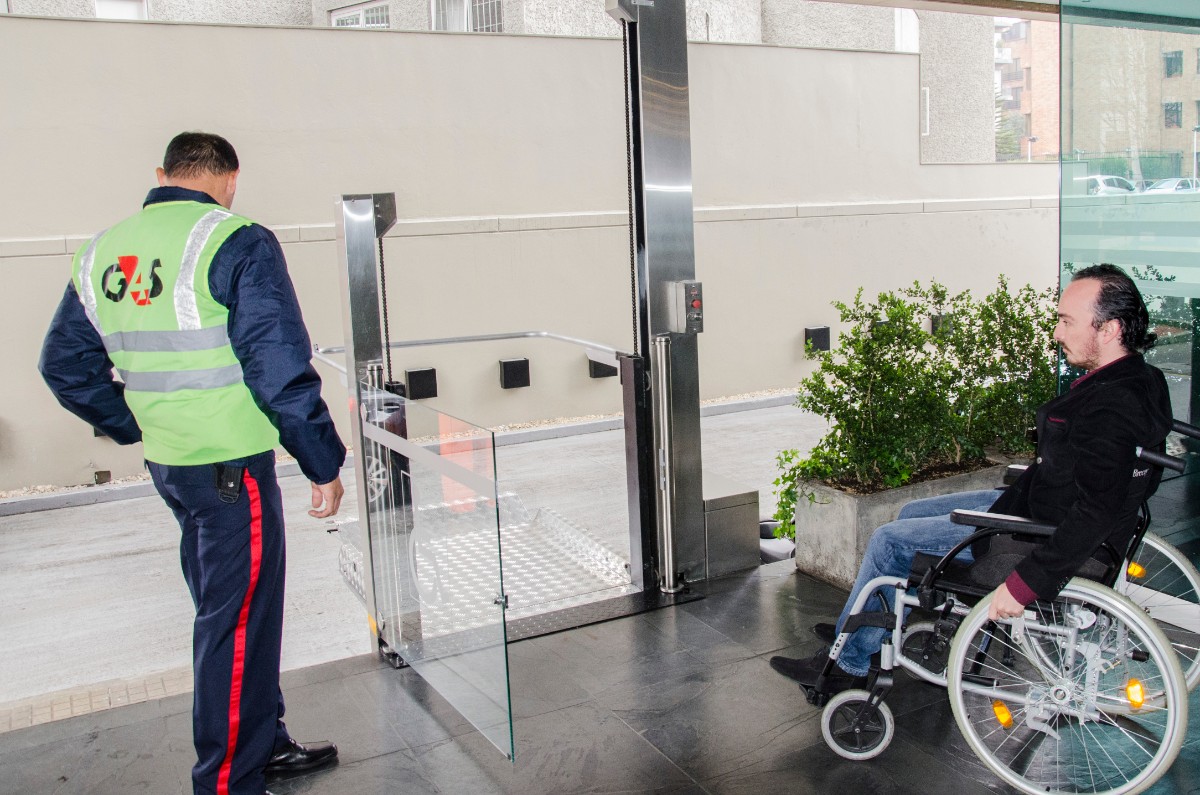 ascensor-discapacitados-plegable-tipo-gioto-2