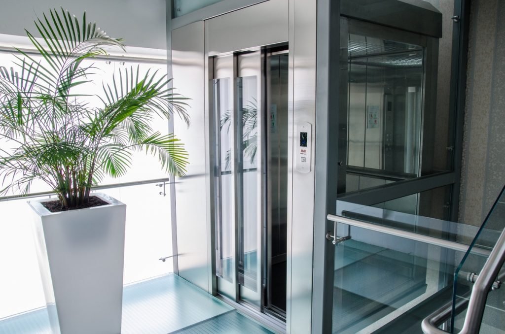 ascensor automatico hotel boutique santa barbara bogota