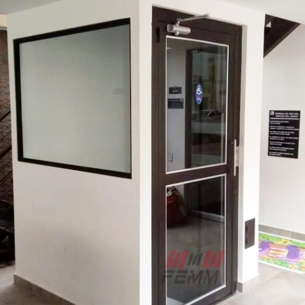 ascensor-pasajero-PMR-media-cabina-1