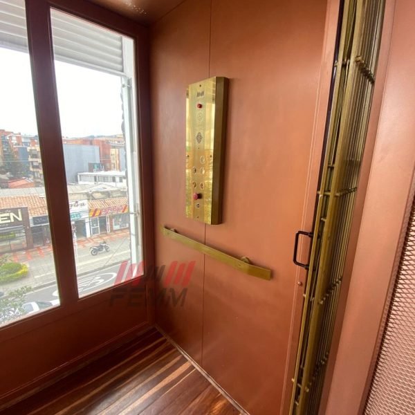 ascensor-pasajero-PMR-media-cabina-14