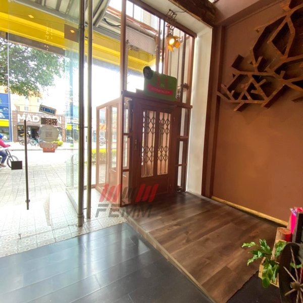 ascensor-pasajero-PMR-media-cabina-9