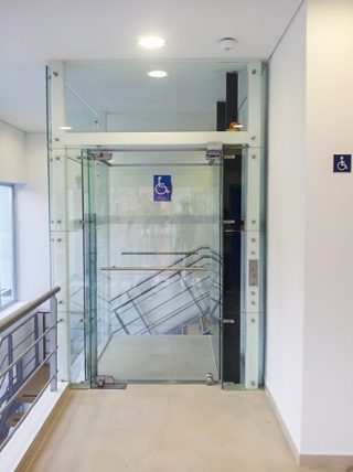 ascensores-panoramicos-cristal-estructura-autoportante2